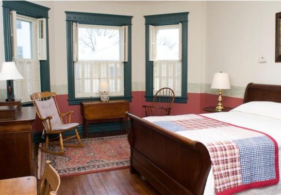 לינה וארוחת בוקר סטאונטון Frederick House מראה חיצוני תמונה